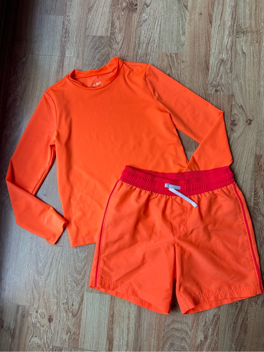 Cat & Jack Swim Set Orange Size Small 6/7